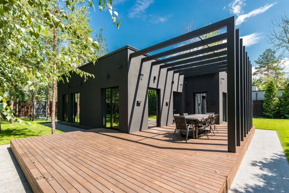 Terrasse en lames de bois realisee a Mulhouse